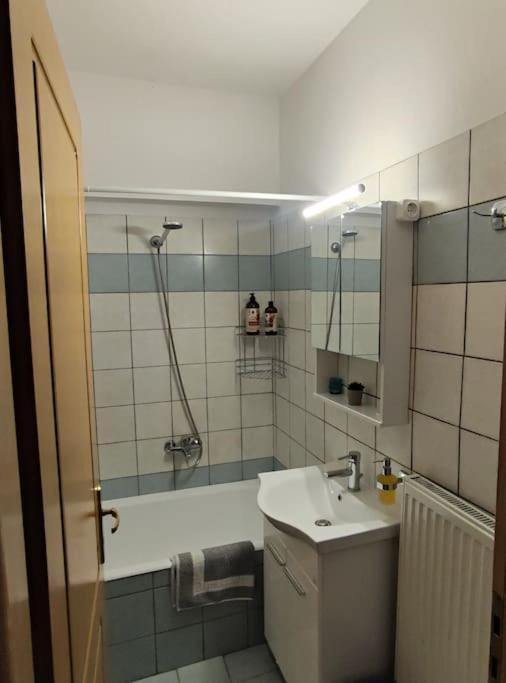 Aura Apartment יואנינה מראה חיצוני תמונה
